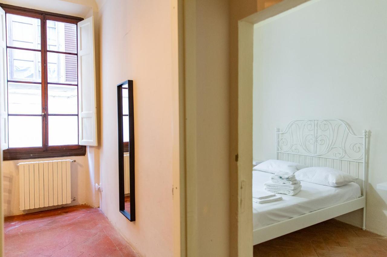 Charming Apartment By Bargello Museum Florence Extérieur photo